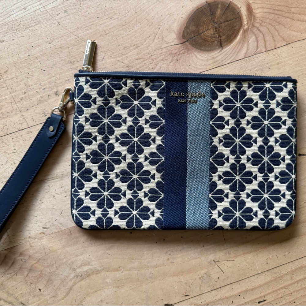 Kate Spade Navy and Cream Floral Pouch